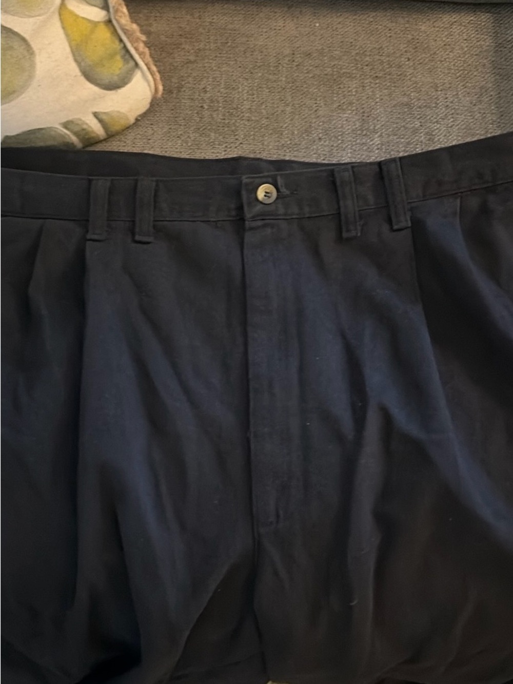 Men's Black Pleated Dress Pants -legendary gold brand 44x32